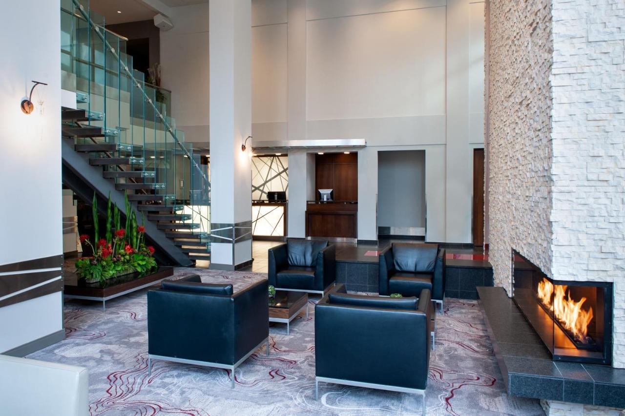 Matrix Hotel Edmonton Kültér fotó