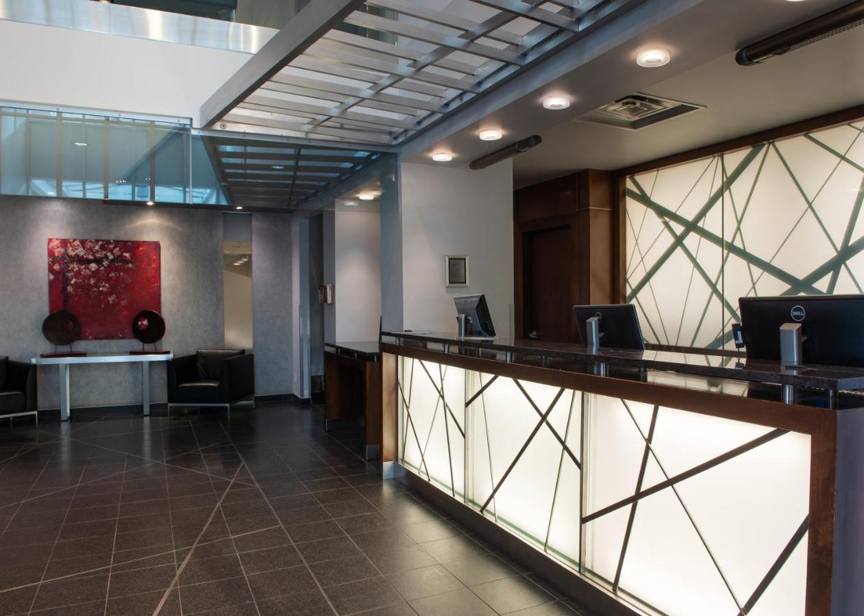 Matrix Hotel Edmonton Kültér fotó